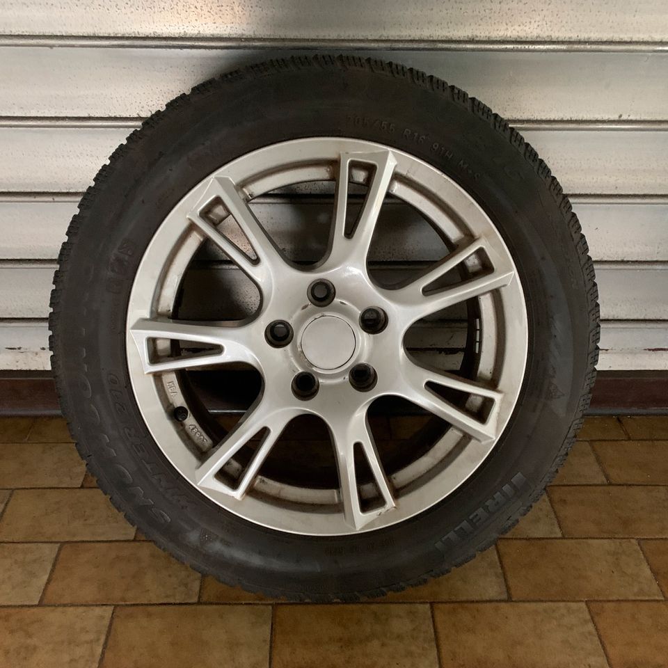 16 Zoll VW Seat Audi Skoda Alufelgen 205/55R16 Winterreifen in Remscheid