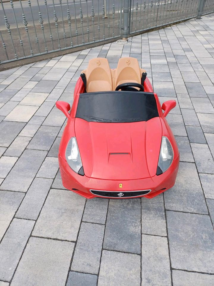 Ferrari California Kinder E Auto Elektroauto in Kassel