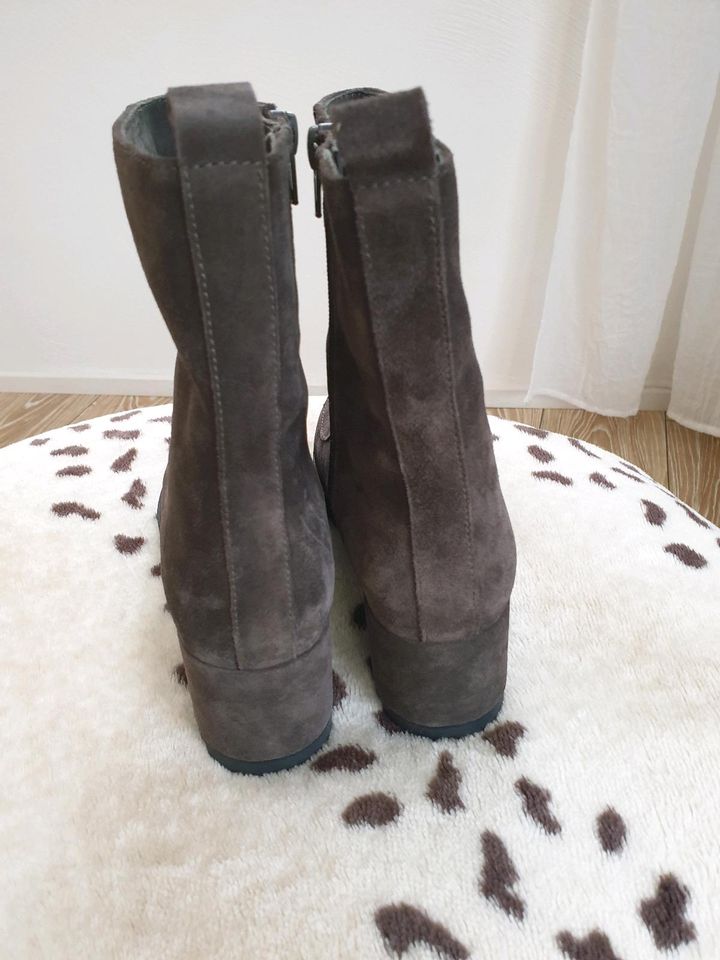 Kennel & Schmenger Stiefelette Boots Stiefel 38 Leder braun "Neu" in Essingen