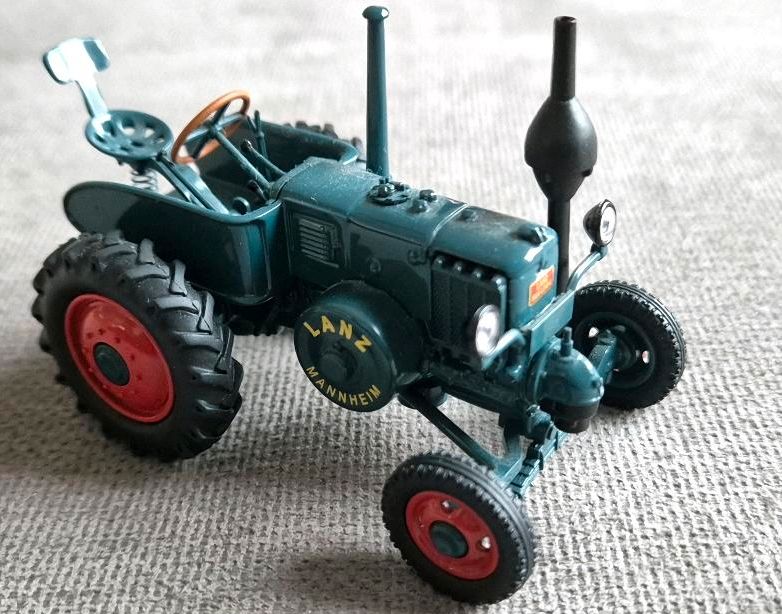 Schuco 1:43 Traktor Fendt Dieselross F20G und Lanz Bulldog in Leipzig