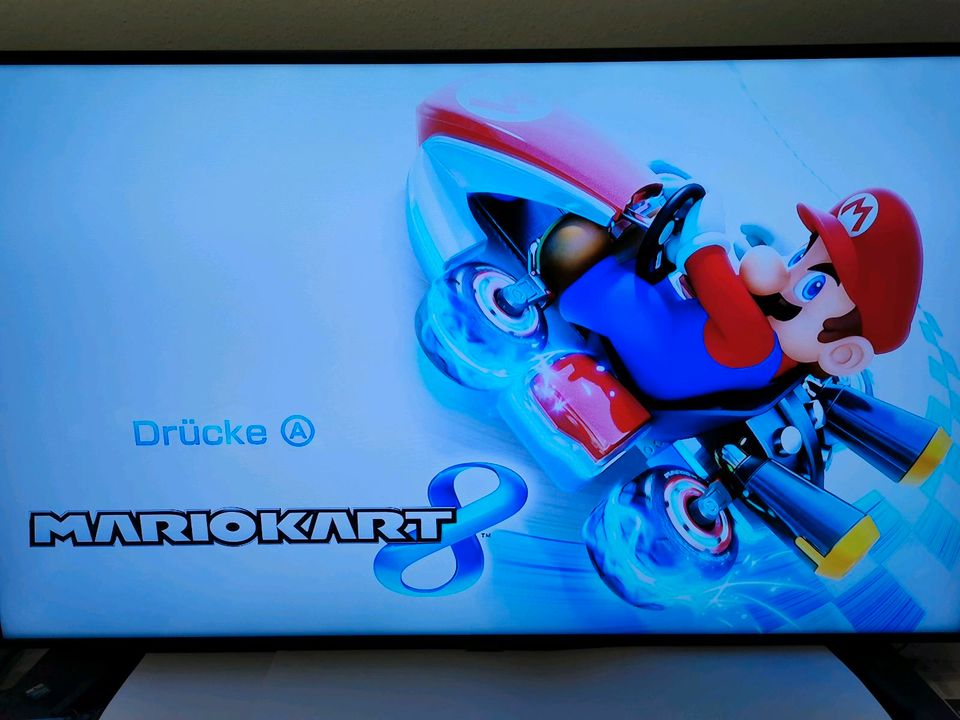 Nintendo Wii U Konsole mit Mario Kart 8 vorinstalliert in Stuttgart