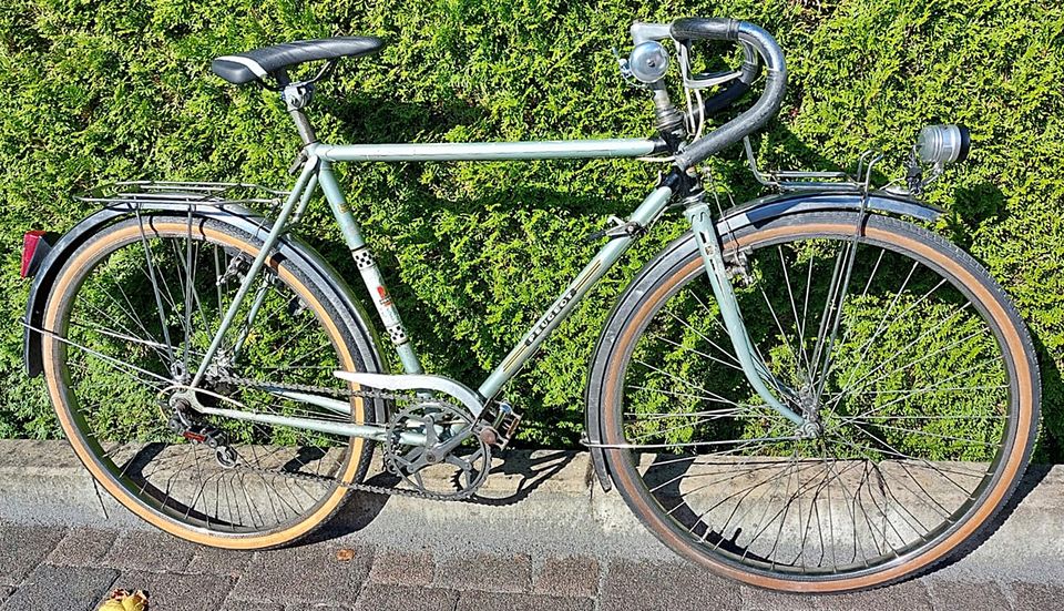 VINTAGE RENNRAD 60er/70er Jahre PEUGEOT RANDONNEUR 650B RH 53cm in Pulheim