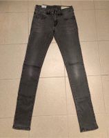 G-Star Jeans Livier W 28 grau Damenjeans Bayern - Dorfen Vorschau