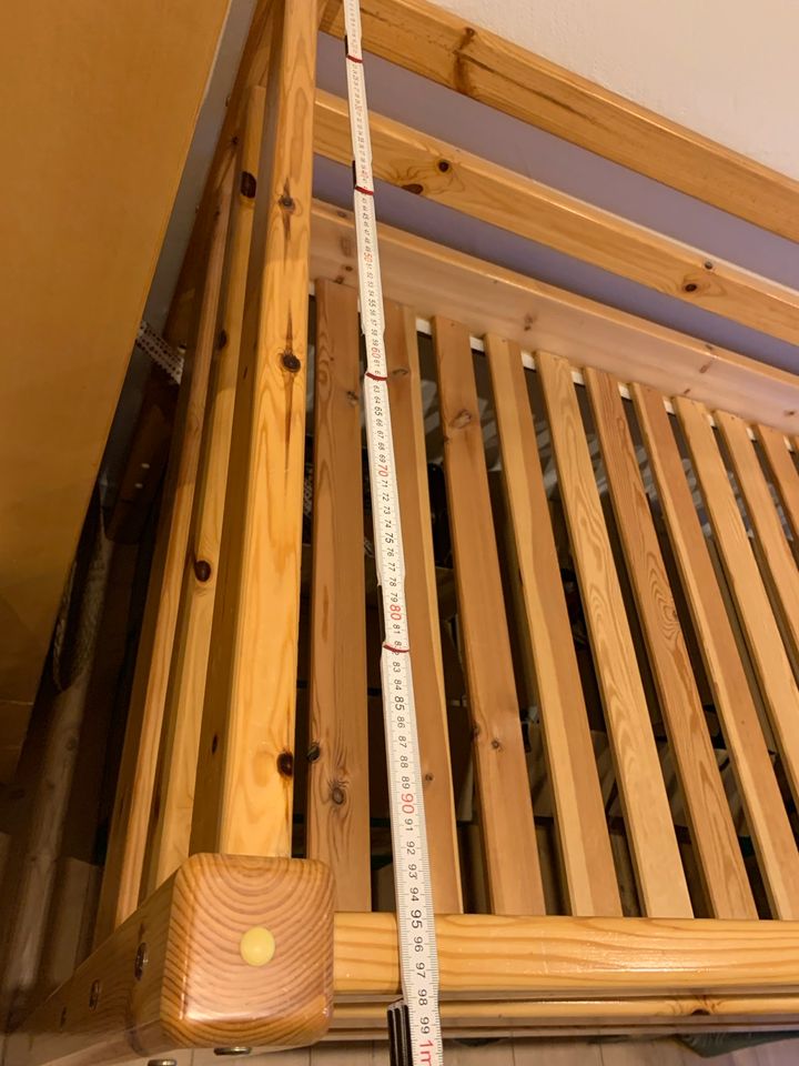 Hochbett Kind Holz Massiv 90 x 180 cm B/L 1,18cm H in Aßling