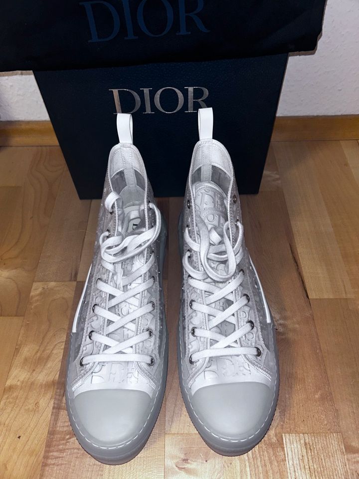 Dior B23 High Top white raised oblique in Hamburg