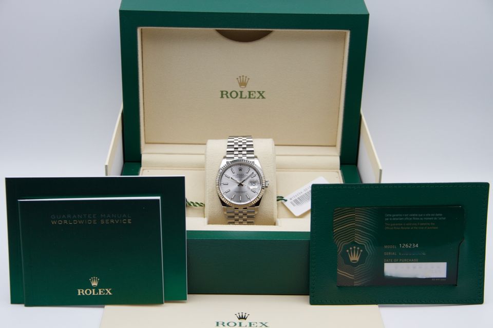 Rolex Datejust 36 06-2022 Fullset silber Jubilee Weissgold 126234 in Hamburg