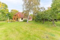 Landhaus mit großem Grundstück zur Miete in ruhiger Lage am Bodden Mecklenburg-Vorpommern - Neuenkirchen (Rügen) Vorschau