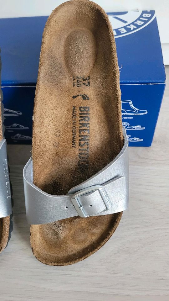 Birkenstock sandalen madrid Silber neuwertig in Karlsruhe