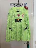 Galatasaray Puma Trikot MUSLERA XL ( NEU ) Fussball Original Essen - Essen-Werden Vorschau