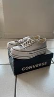 Neu: Converse Plateau 37,5 Niedersachsen - Hildesheim Vorschau