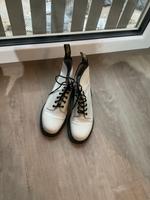 Dr. Martens Damen Stiefel Damen Schnürstiefel Boots weiß Gr.42 Bayern - Lochhausen Vorschau