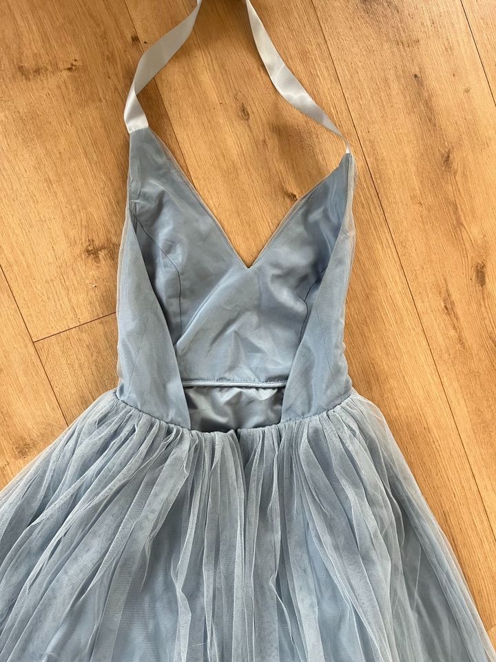 Abiball Abschlussball Prinzessinnen Kleid hellblau Gr. 34/XS in Kiel