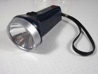 AccuLux alte Taschenlampe Vintage aus den 70ern 80ern 1970 80s Brandenburg - Wittstock/Dosse Vorschau