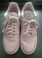 Nike Air Damenschuhe Gr. 39 Baden-Württemberg - Sindelfingen Vorschau