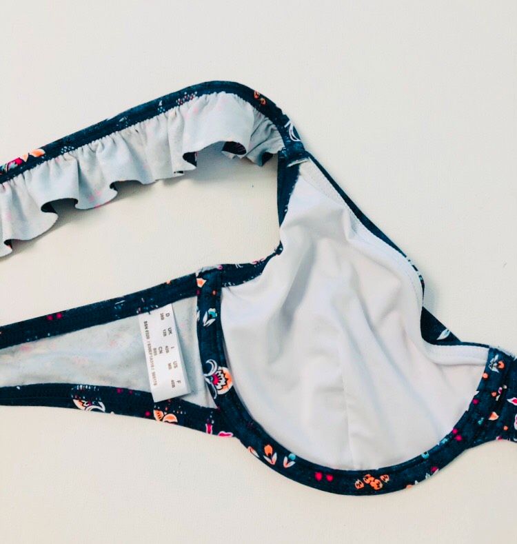 Bikini mit romantischem Blumendesing⭐️neu⭐️von Esprit Gr M Cup B in Köln