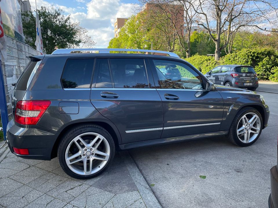 Mercedes-Benz GLK 250 CDI BlueEfficiency 4Matic .AMG.Panorama in Berlin