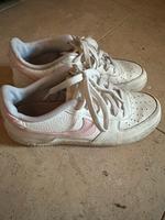 Nike Air force 1 große 39 Damen Niedersachsen - Westerholt Vorschau
