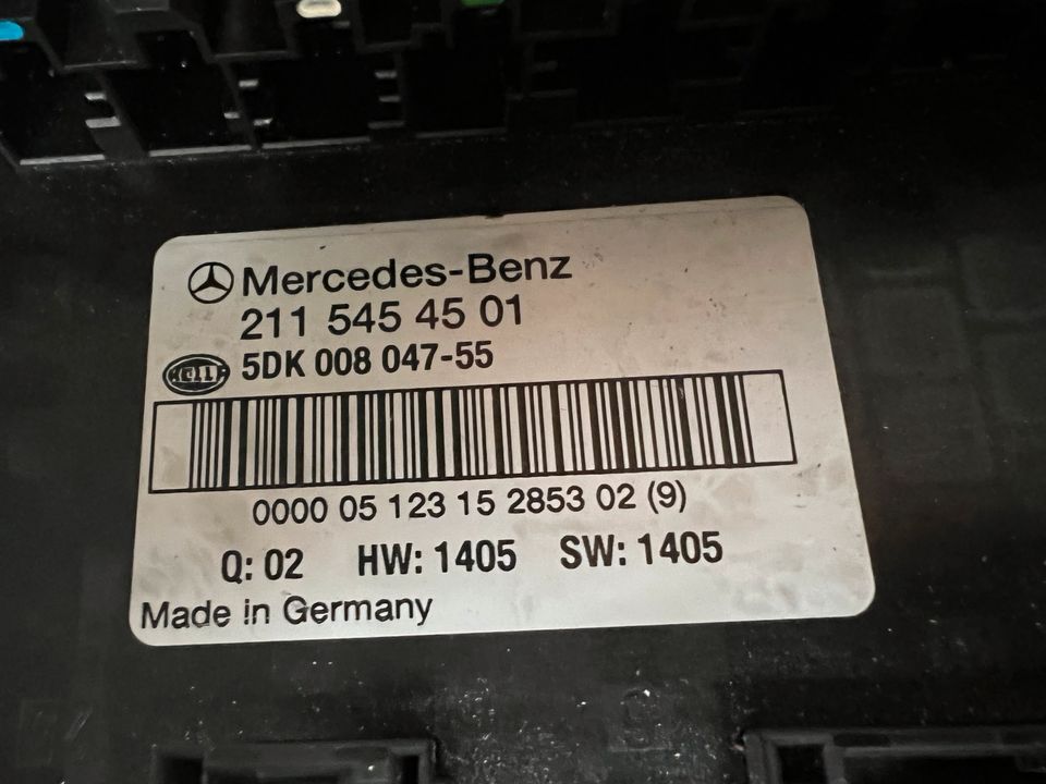 Mercedes Benz W211 W219 SAM Sicherungskasten 2115454501 in Bottrop
