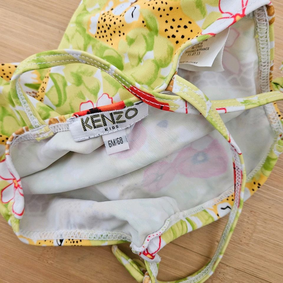 Baby Bikini und Schwimm Anzug e von Moschino und Kenzo in Düsseldorf