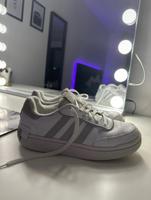 Adidas sneaker Gr. 41 2/3 weiss Nordrhein-Westfalen - Goch Vorschau
