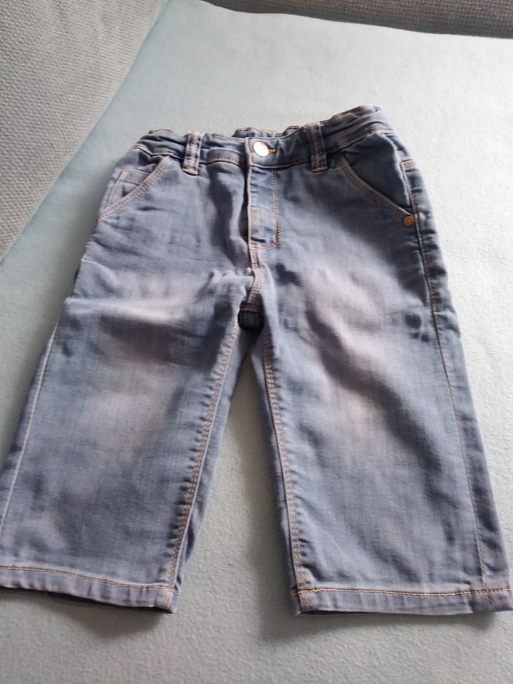 kurze Jeanshose von Schiesser, Größe 128 in Kirchheim