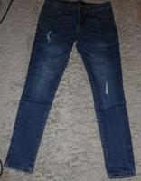 Herren-Jeans in verschiedenen Farbtönen in Gr. 31/31 von Bershka Sachsen - Riesa Vorschau