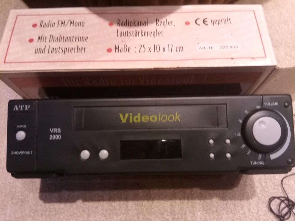 Radio im Videorekorder Stil in Bad Dueben