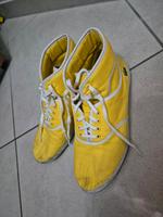 Lacoste schuhe gelb 40 1/2 41 Sommer Nordrhein-Westfalen - Remscheid Vorschau