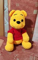 Verk. Kuscheltier/ Winni Pooh, Gehäkelt-Handarbeit, 25 cm. Schleswig-Holstein - Rickling Vorschau