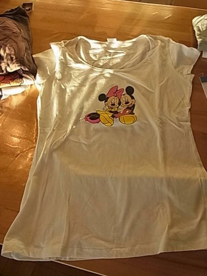 Disney Shirt diverse Größen siehe Anzeige in Ellerbek