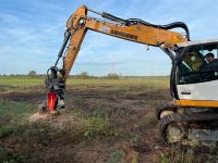 Stubbenfräse Bagger Baum Rodung Baumstumpf Forst Baumfällung Dithmarschen - Nordhastedt Vorschau