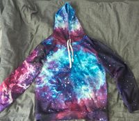 Galaxy Hoodie (M), NEU NICHT GETRAGEN Niedersachsen - Herzberg am Harz Vorschau