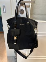 Schwarze Tommy Hilfiger Tasche Bayern - Neufahrn Vorschau