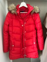 Tommy Hilfiger Winterjacke rot Hessen - Florstadt Vorschau