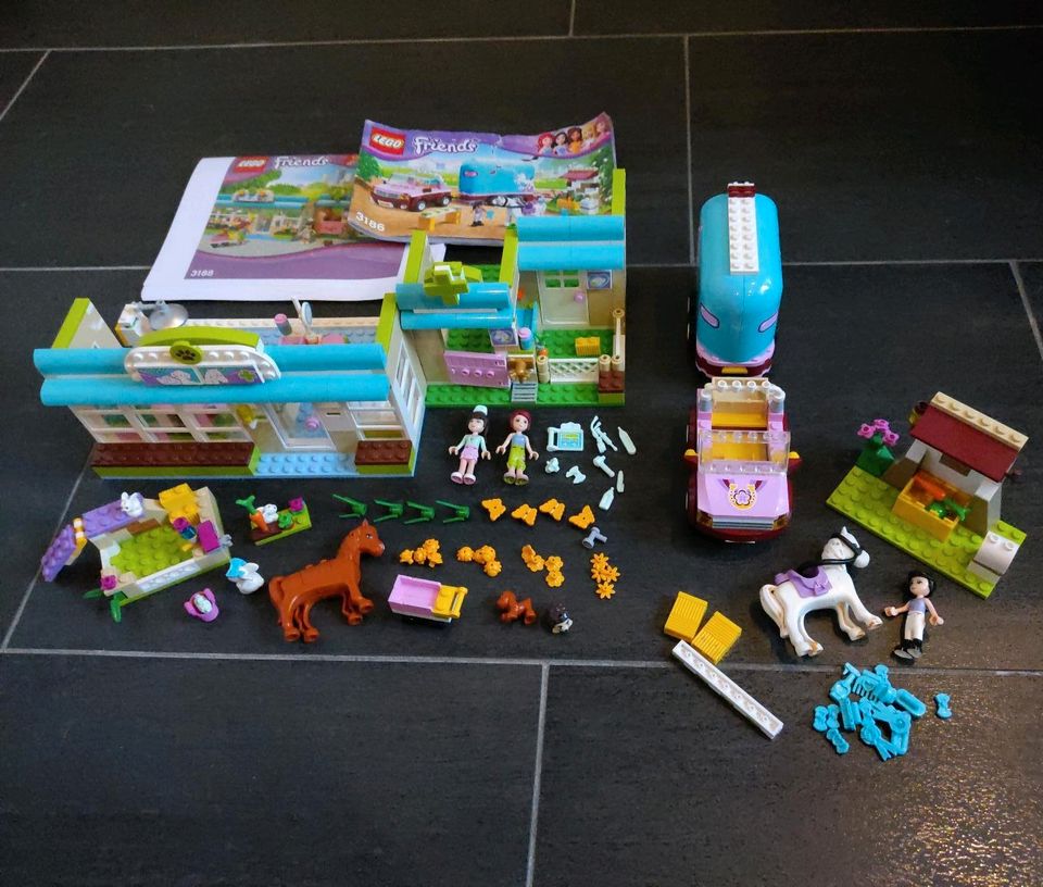 3* Lego Friends Pferde Tiere: 3188 Tierarzt + 3186 Hänger + 41087 in Albachten