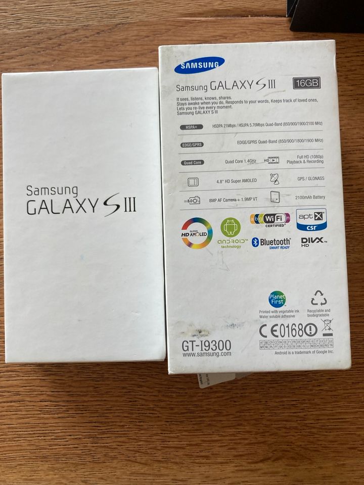 Originalverpackung Samsung Galaxy S3 16 GB GT-I9300 in Bad Laasphe