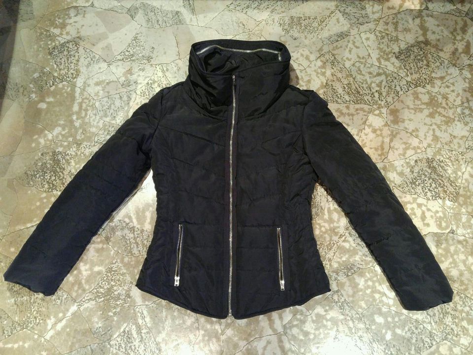 Winterjacke | Steppjacke S. Oliver Gr. S in Hohenahr