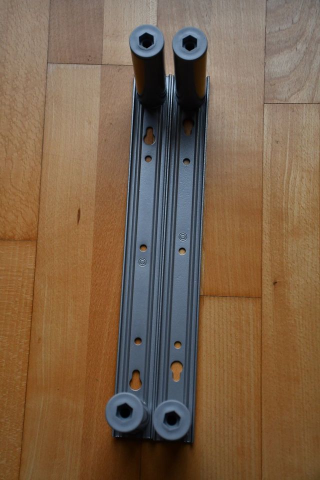 Ikea Beine Füße rund Metall 13cm für z. B. Pax in Karlsruhe