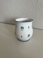 GG isny Keramik Vase weiß blau mit Blumenmuster Hessen - Hanau Vorschau