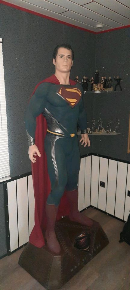 Superman "Men of Steel" Lebensgroße Figur Muckle Oxmox Nr.561/777 in Worms