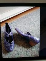 Tamaris Damen Leder Schuhe in Violett Niedersachsen - Brake (Unterweser) Vorschau
