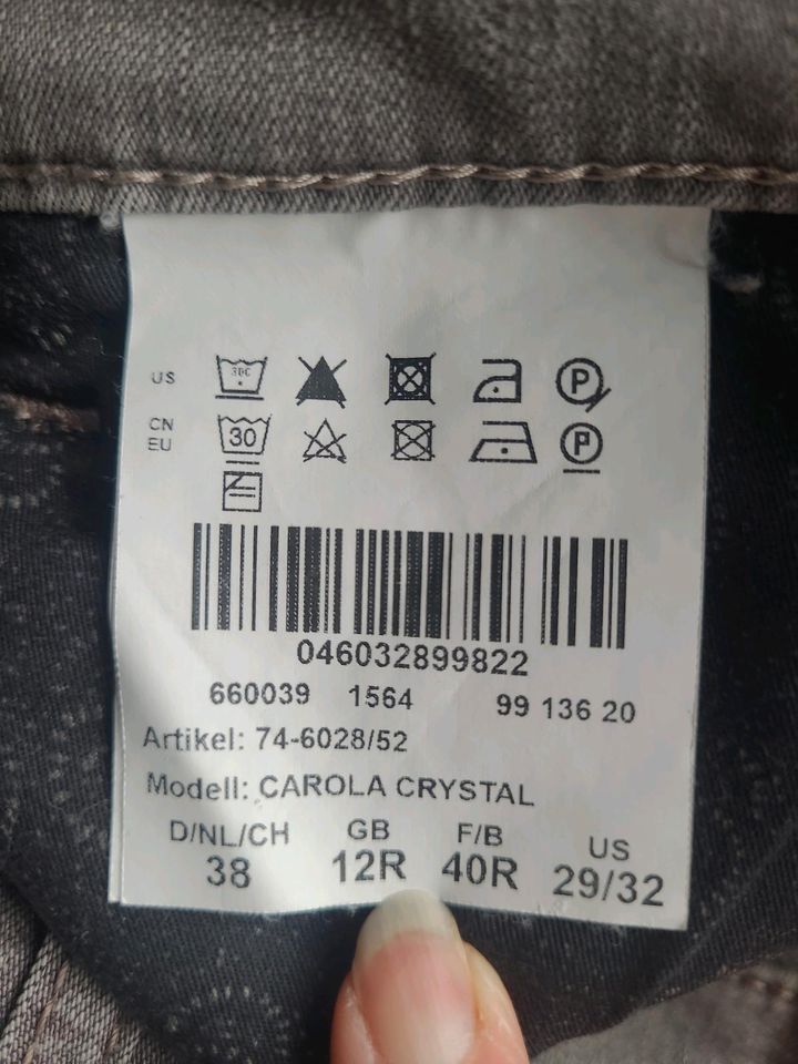 Brax Jeans Carola Gr. 40 Sand Grau in Glinde