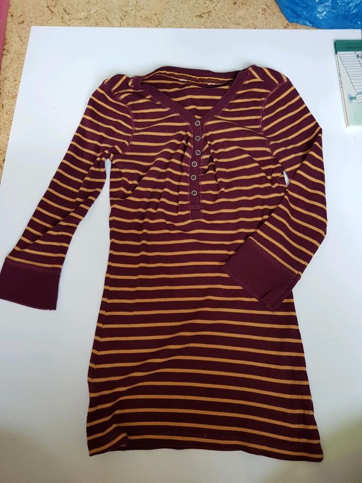 Sweatshirt XS 3/4 Ärmel Langarmshirt rot Gelb wie Harry Potter in Diekholzen