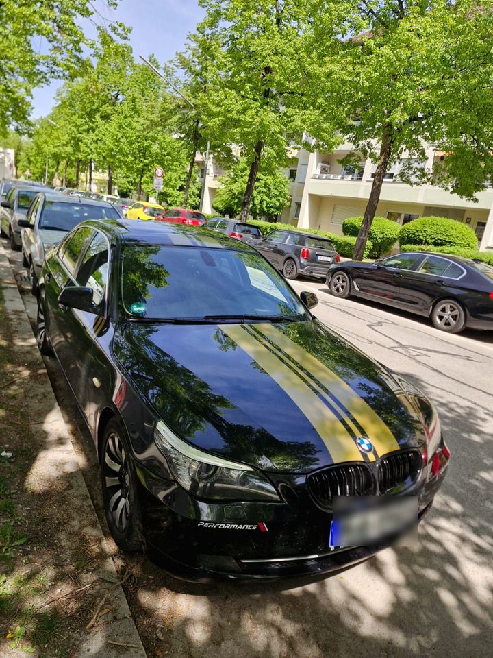 BMW 5er - 520I in München