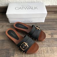 Catwalk Pantoletten schwarz Gr 37 OVP Neuwertig Hessen - Weiterstadt Vorschau
