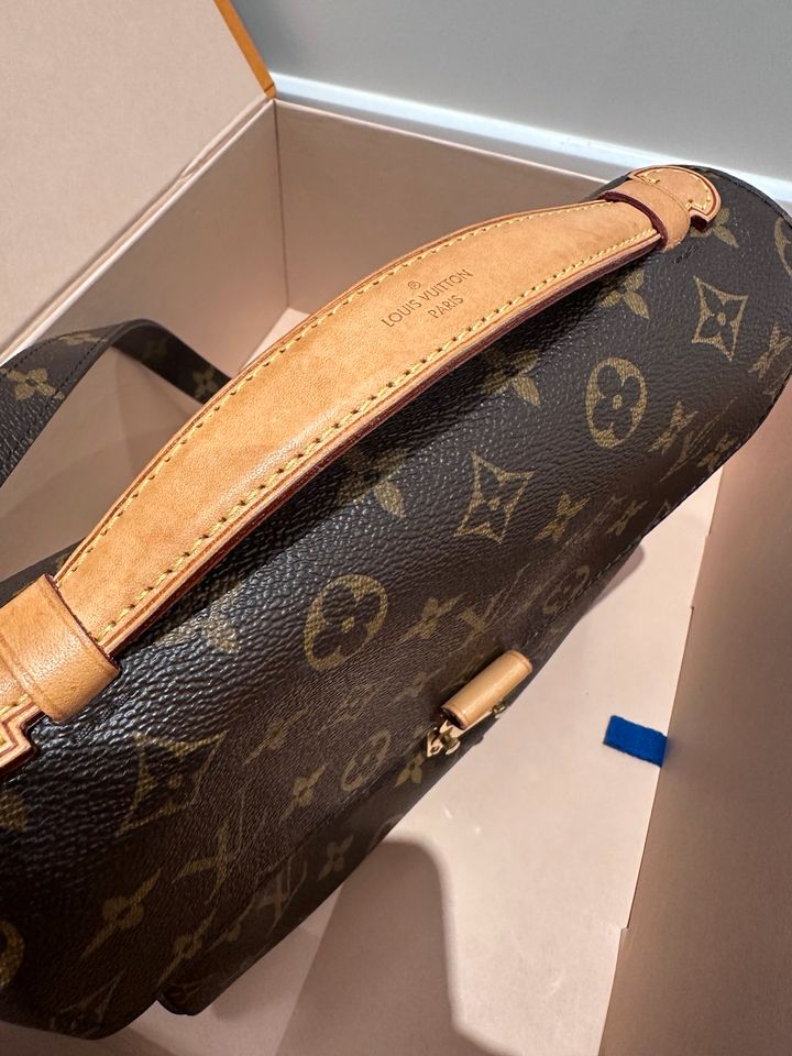 Louis Vuitton Tasche Pochette Métis in Lörrach