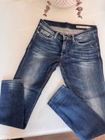 Tommy Hilfiger  ♥️ Jeans Gr.28 Hessen - Erzhausen Vorschau