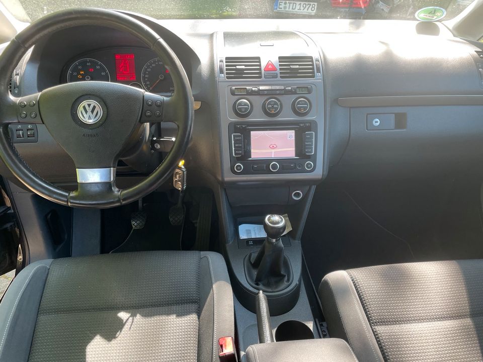 VW Touran 1.4 TSI Freestyle TÜV neu in Bochum