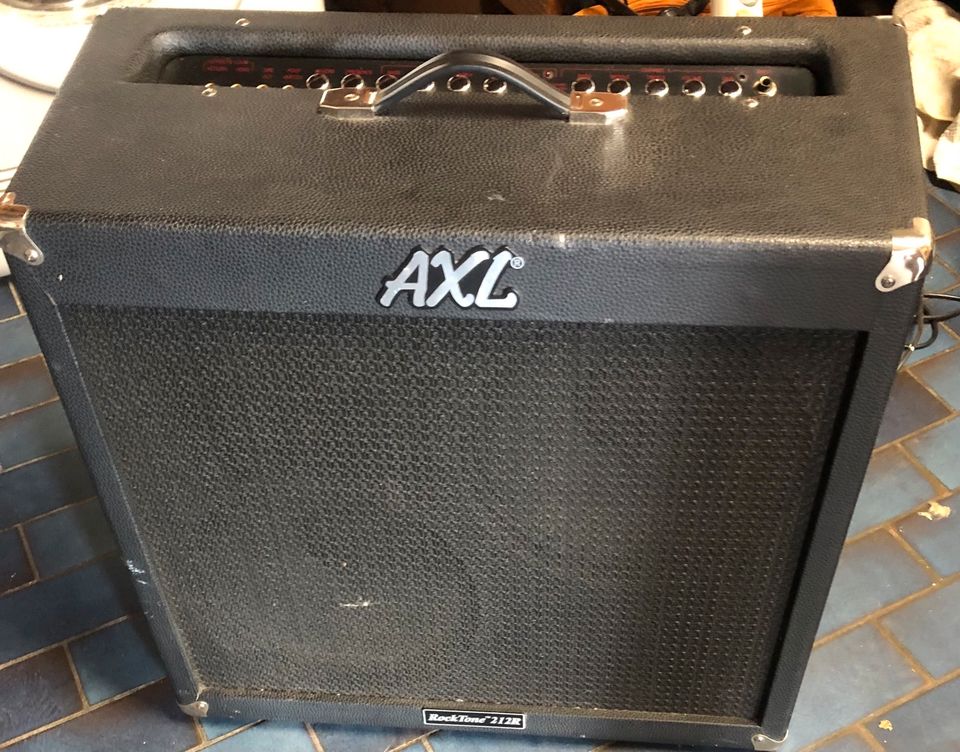 Gitarrenverstärker AXL 120 W Stereo in Kempten