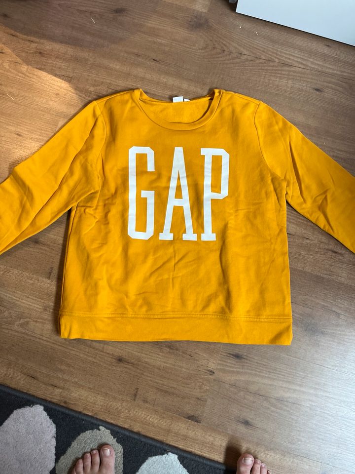 Sweatshirt GAP Gr M in Mönchengladbach